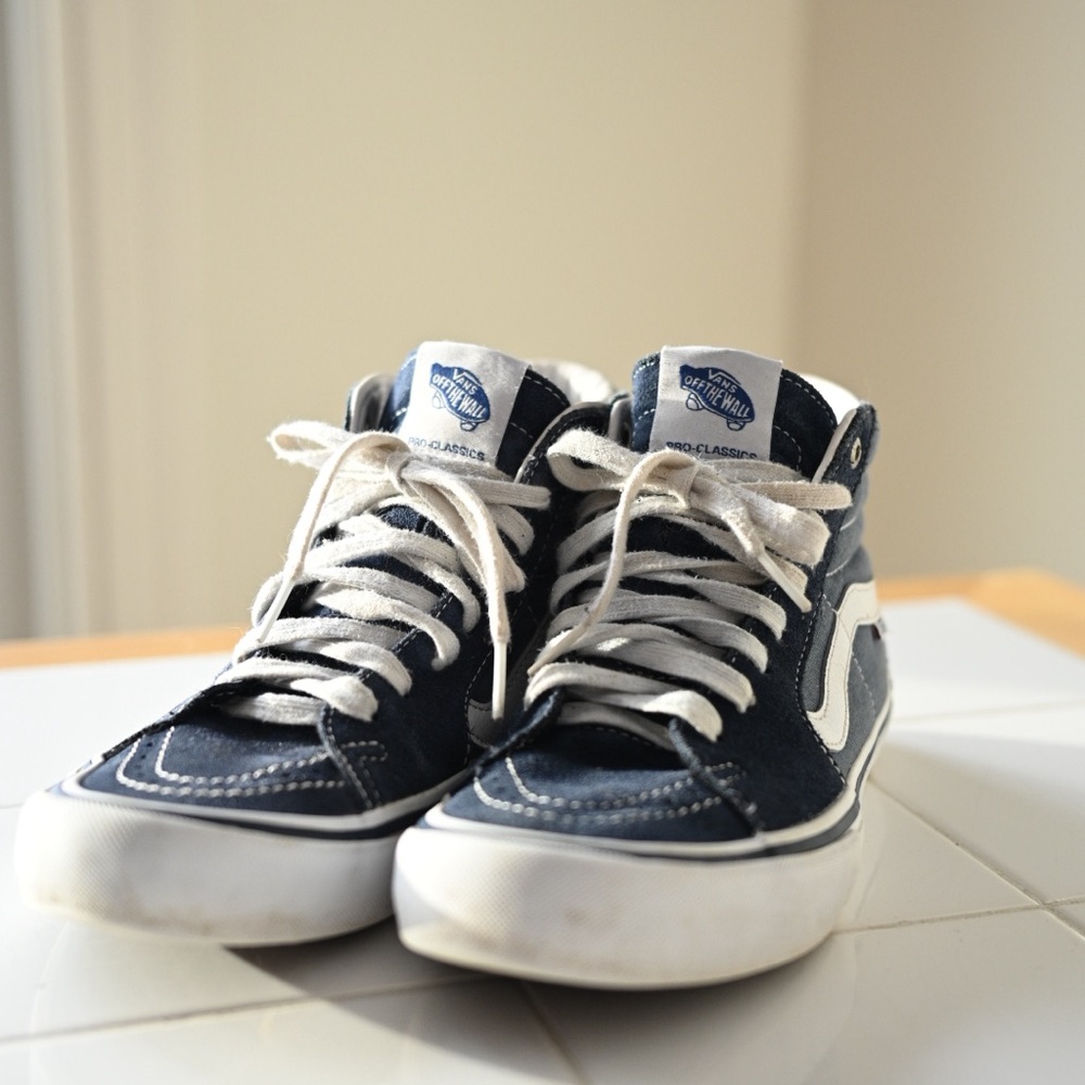 Vans Sk8-Hi Top Sneakers - Men’s Sz 7 Navy and White - Picture 14 of 14